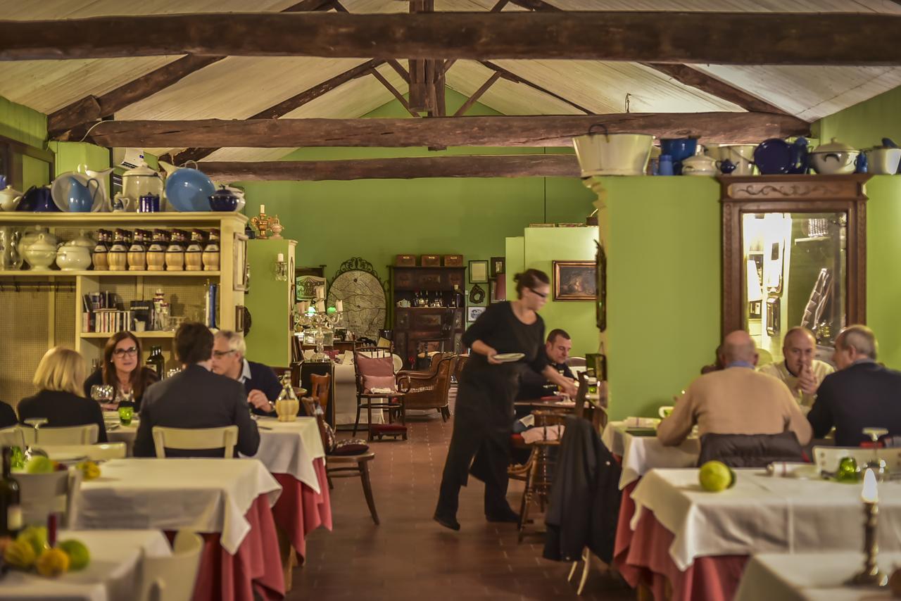 Borgo Zelata Aparthotel Bereguardo Екстериор снимка