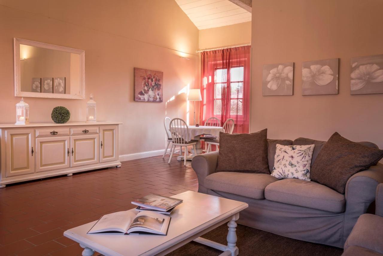 Borgo Zelata Aparthotel Bereguardo Екстериор снимка